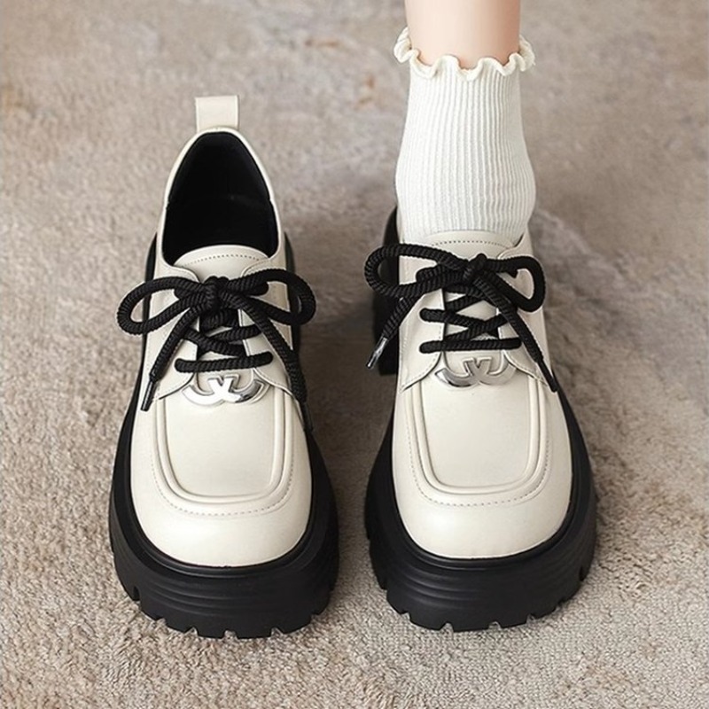 Oxford Lace Up Women - レディース ホワイト プラットフォーム オックスフォードシューズ ラウンドトゥ メタル装飾