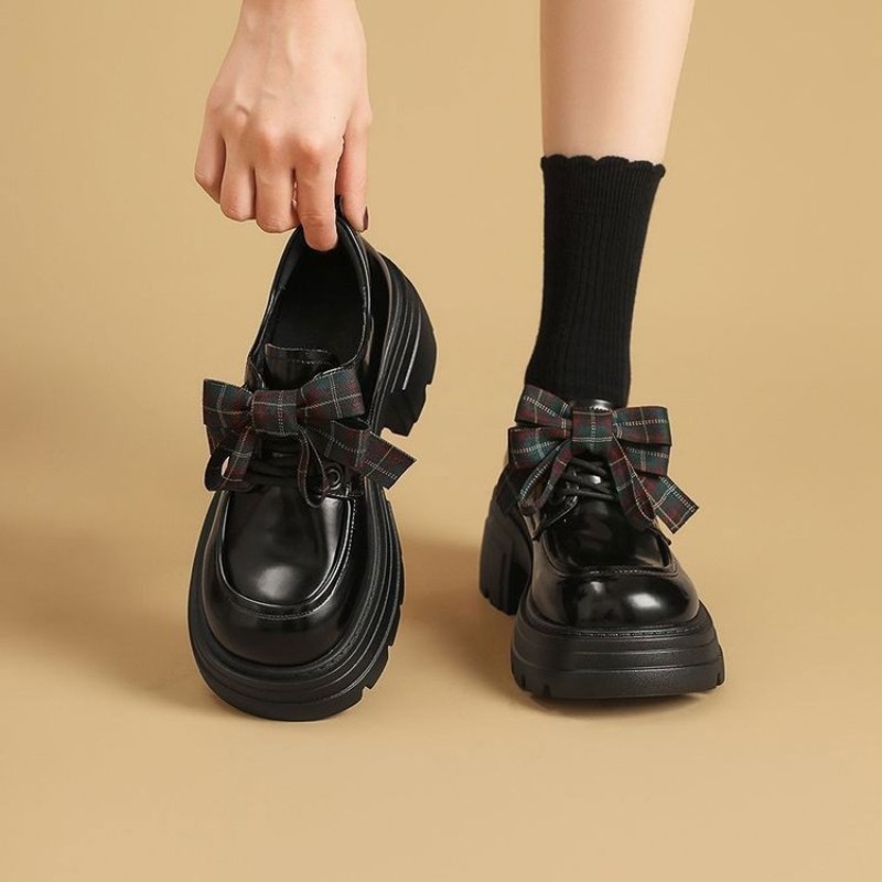 女性用、かわいらしいチェック柄のリボン付きプラットフォームオ - Oxford Lace Up Women のレビューと価格
