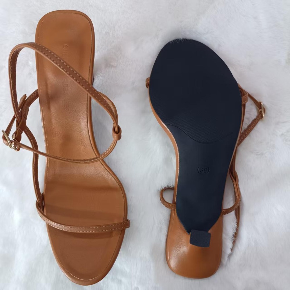 女性用サマーサンダル シングルバックルストラップ付き 新品  - Women'S Shoes Quality のレビューと価格