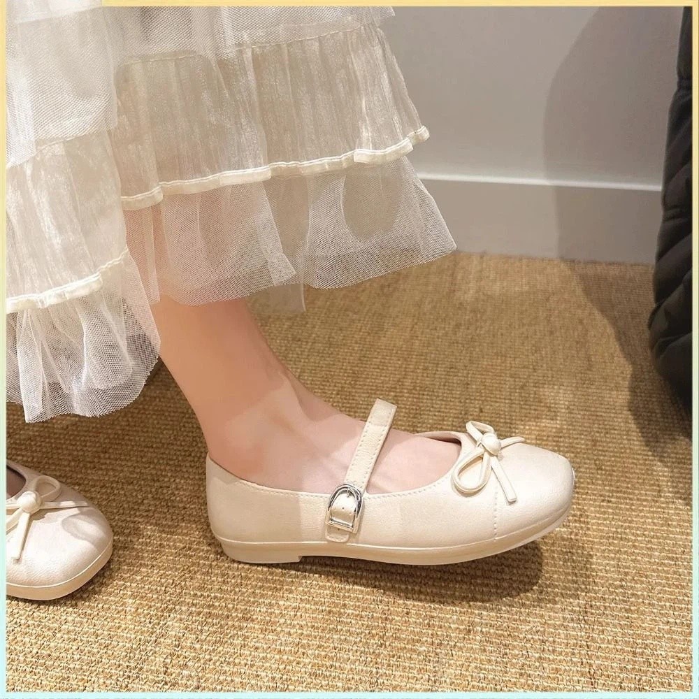 スイートな女性用パールボウタイサンダル、多用途滑り止めサマー - Mule Slip On のレビューと価格